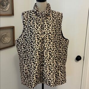 ENTRO Leopard 🐆 Puffer High Neck Vest Size 1x